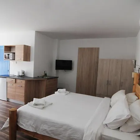 Aparthotel Lithos