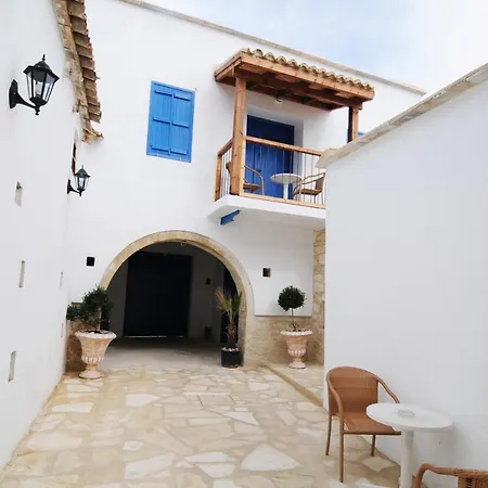 Aparthotel Lithos