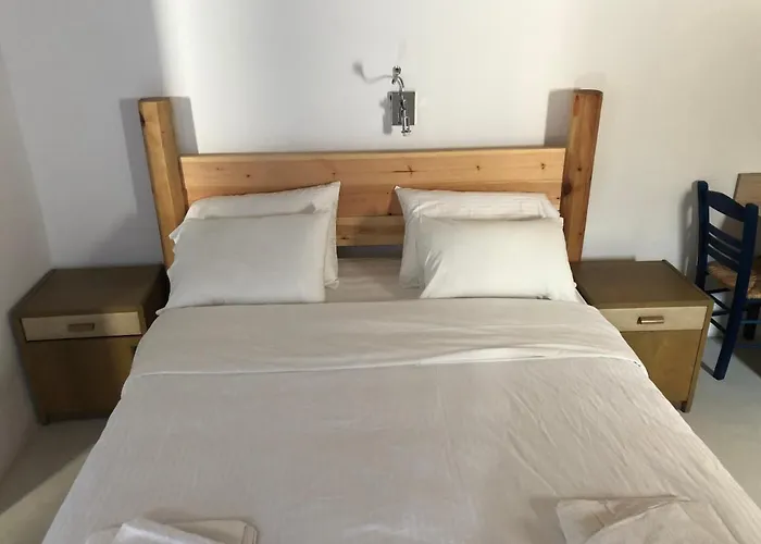 Aparthotel Lithos 4*