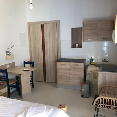 Lithos Hotel de apartamente 4*