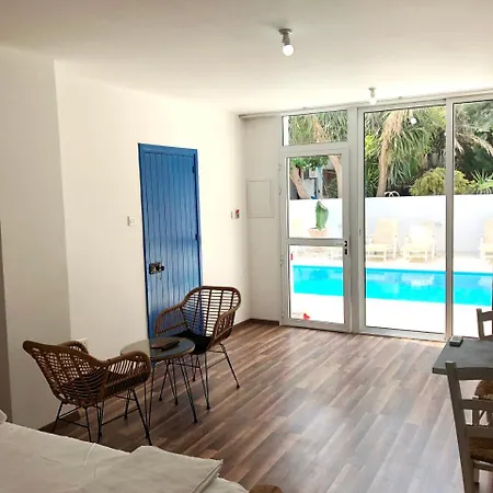 Hotel de apartamente Lithos Voroklini