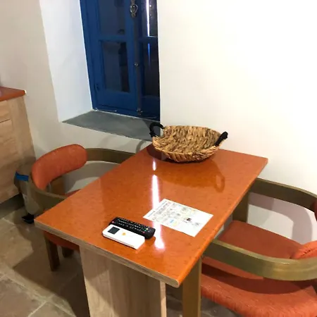 Lithos Hotel de apartamente